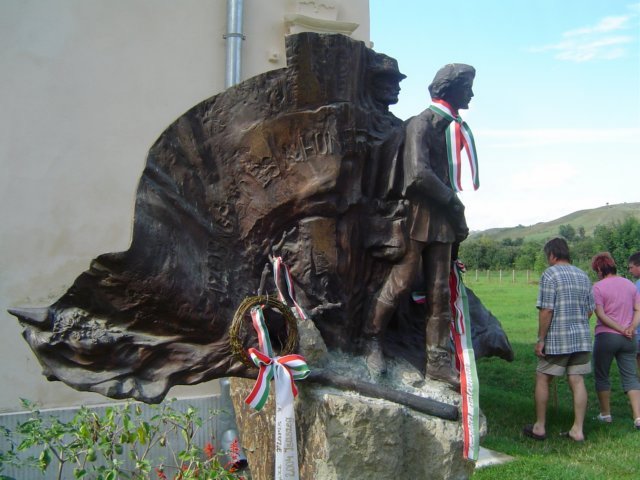 photo12.jpg