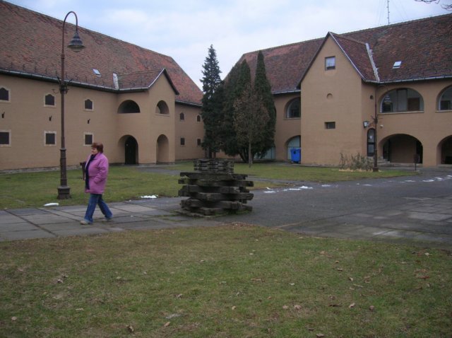 photo05.jpg