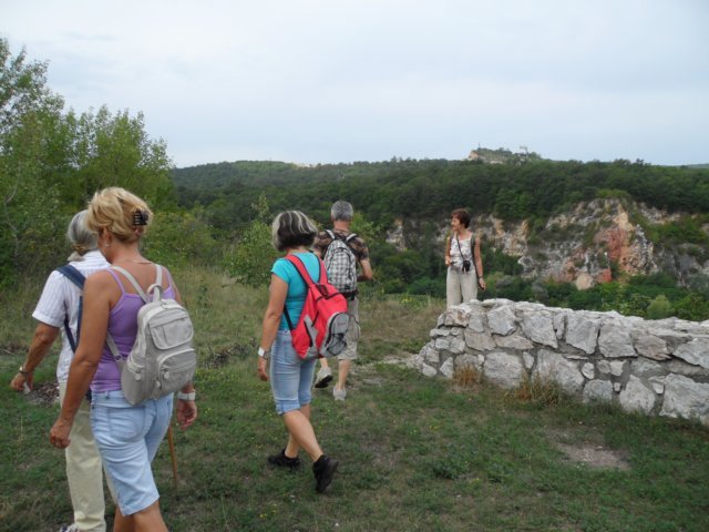 photo043.jpg