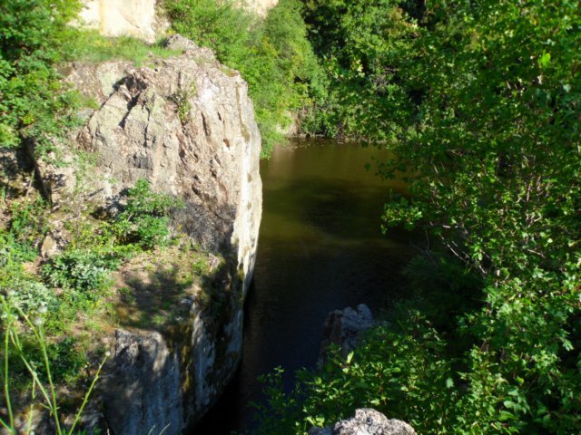 photo136.jpg