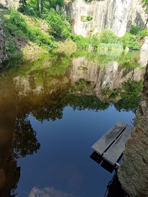 photo105.jpg