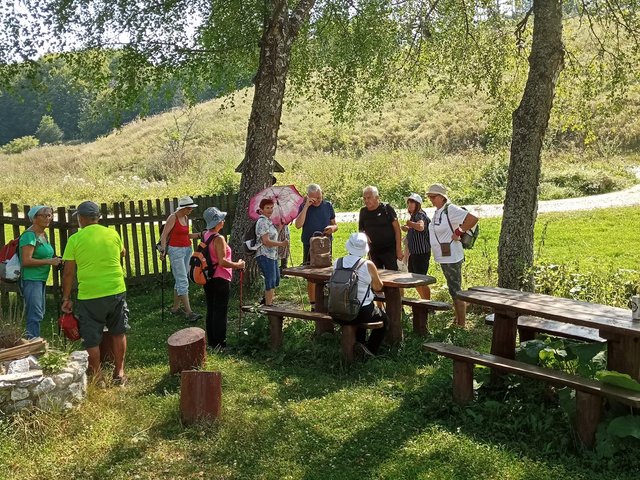 photo033.jpg
