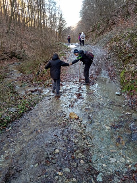 photo_010.jpg